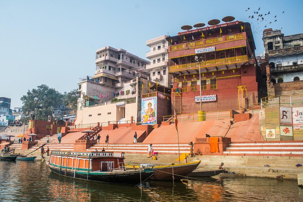 Ganpati Guest House Varanasi Bagian luar foto