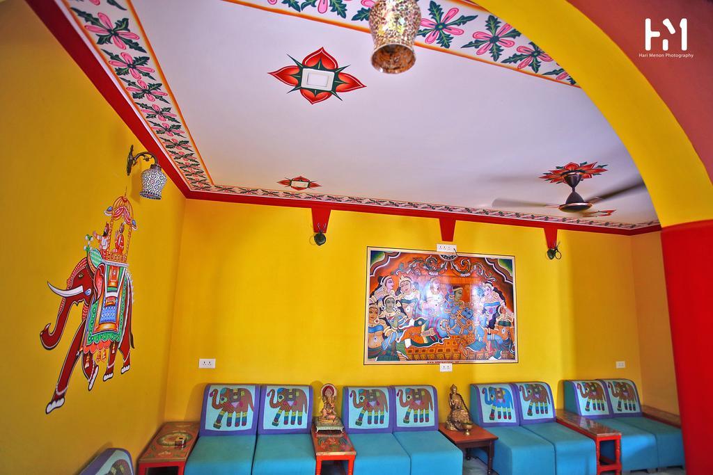 Ganpati Guest House Varanasi Bagian luar foto